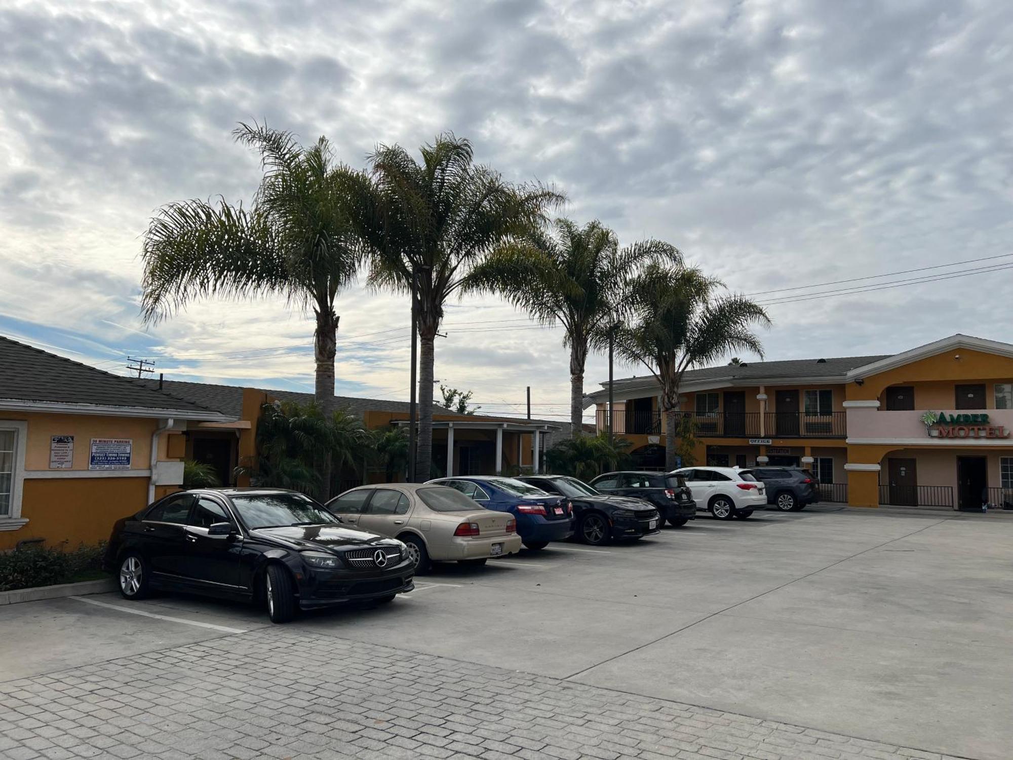 Amber Motel Inglewood Exterior photo